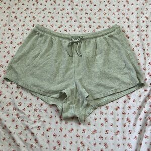 Old navy grey shorts